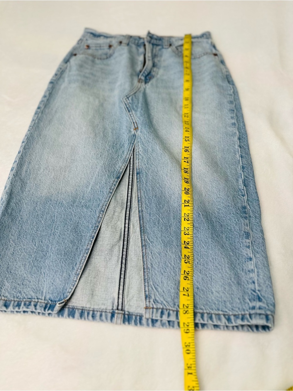 Abercrombie & Fitch High Rise Midi Skirt in Light Wash With Front Slit Size 2P - Picture 7 of 10